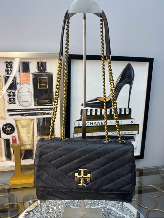 Tory Burch Handbags - Tory Burch Small Kira Chevron Convertible Shoulder Bag GUC